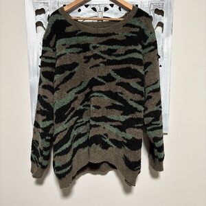 Barefoot Dreams Seaside Crew Neck Pullover Dark Green/Black Camo Sweater size 3X